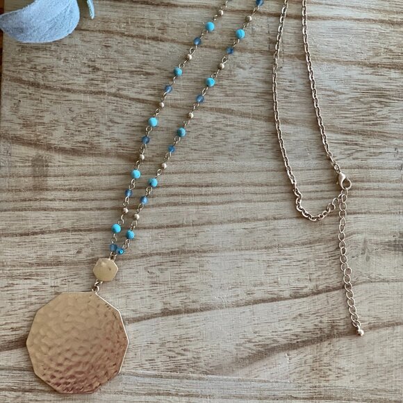 Gold Disc Pendant Necklace - Picture 1 of 2